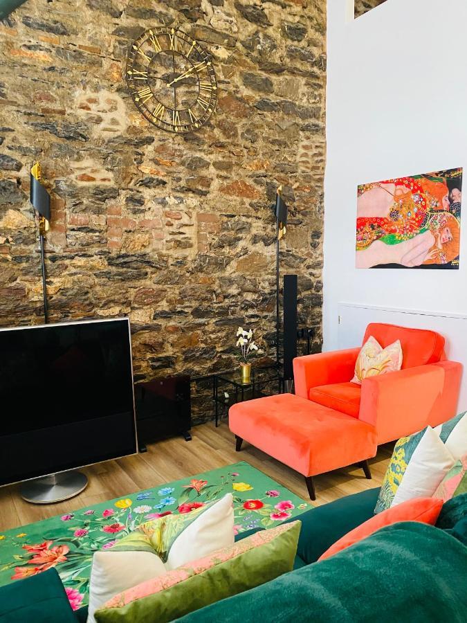 Luxury 1 Bedroom Duplex With Free Parking 普里茅斯 外观 照片